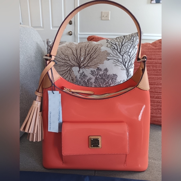 NWT Dooney & Bourke Shoulder Bag - Picture 1 of 17